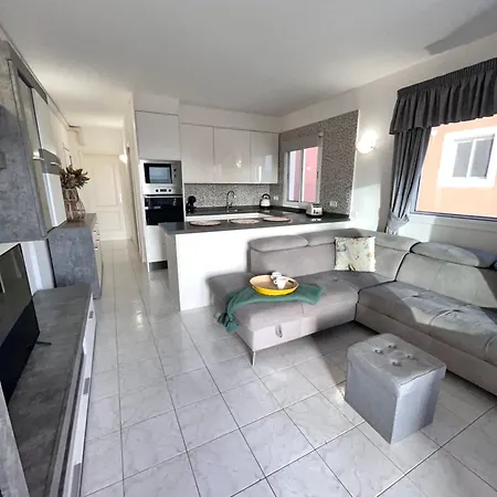 Acogedor Con Vistas Apartamento